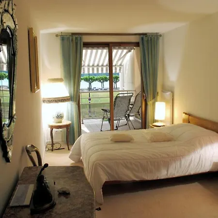 2p 4* 58m2 Face Au * Aix-les-Bains