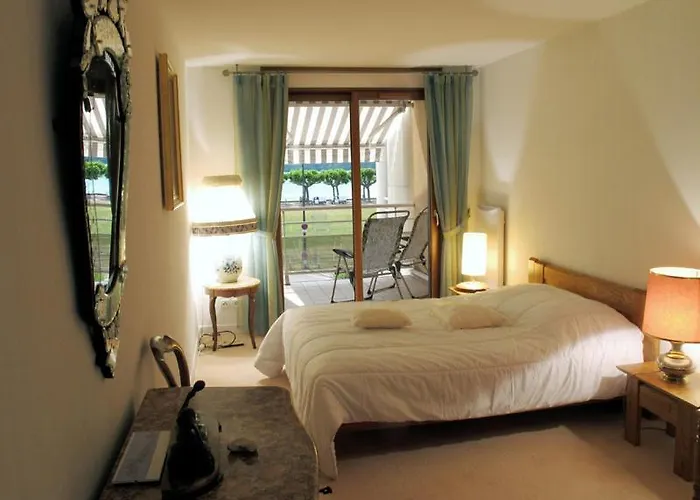 2p 4* 58m2 Face Au * Aix-les-Bains